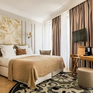 Отель Maison Pigalle