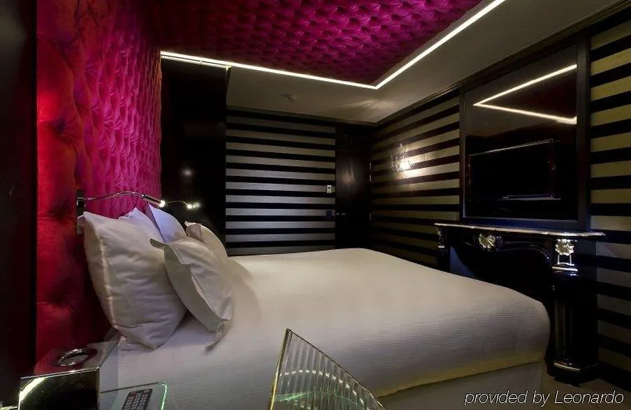 New Hotel Republique - Ex Albert'S Hotel Paris 4*,  France